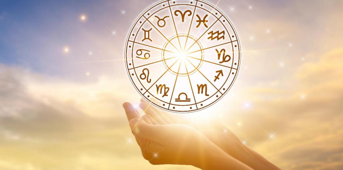 Heti horoszkóp 2024. március 18-24.: Kezdődik az asztrológiai újév